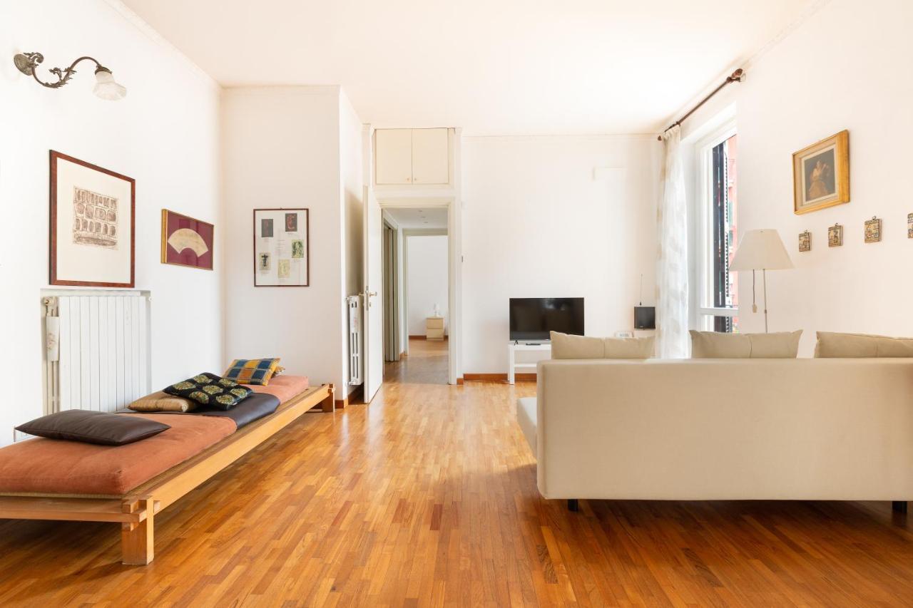 Cozy Apt With Balcony - Porta Romana District Milano Dış mekan fotoğraf